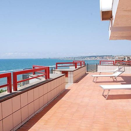 Hotel Neptunus Nettuno Bagian luar foto