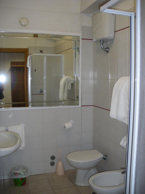 Hotel Neptunus Nettuno Ruang foto